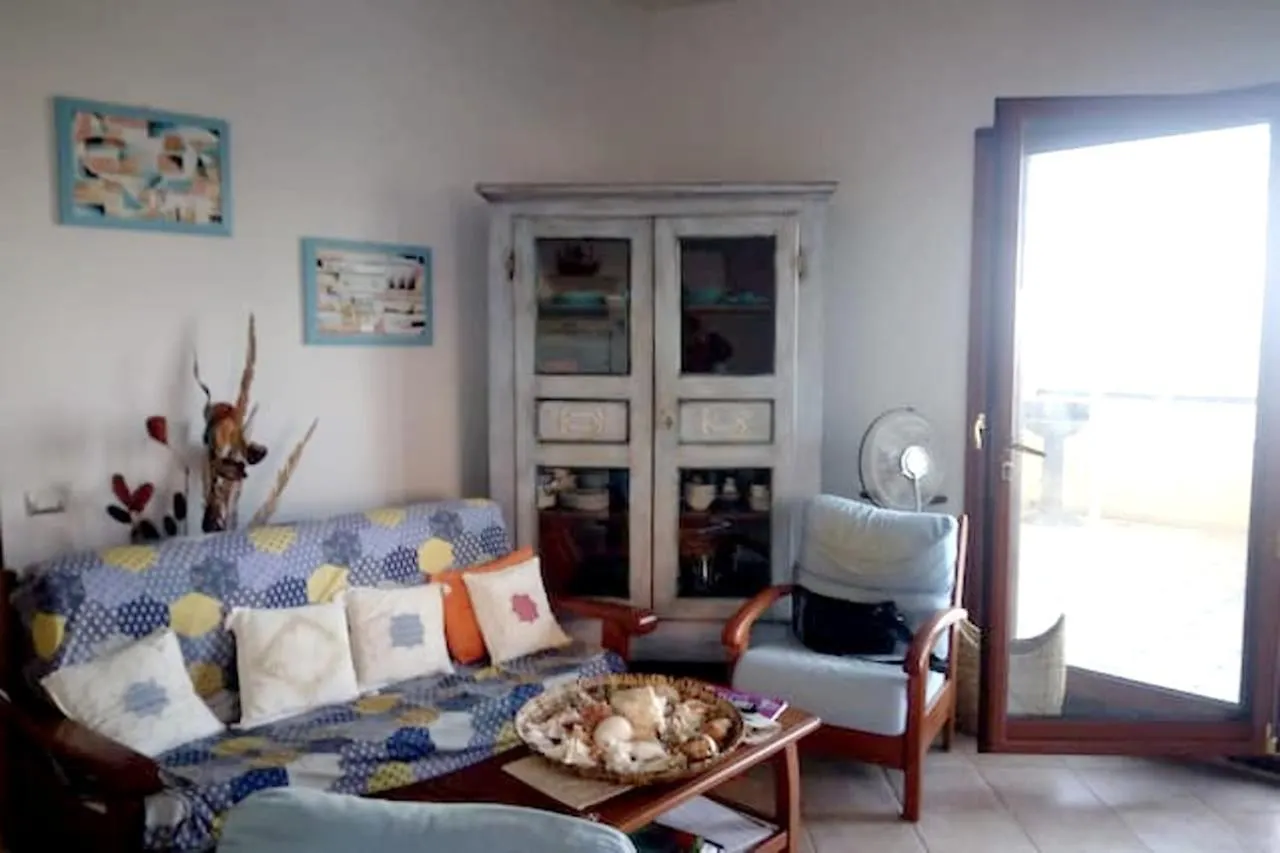 Elegant Villa In Magomadas With Sea View